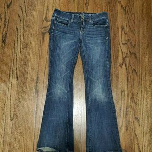 American Eagle Artist low rise, bootcut jeans, women's size 2 short